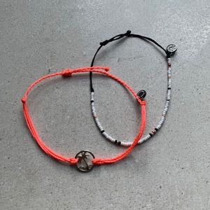 PURA VIDA BRACELETS